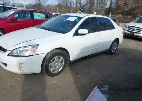 2005 Honda Accord 2.4 Lx из США, поврежденный, VIN 1HGCM56405A196954